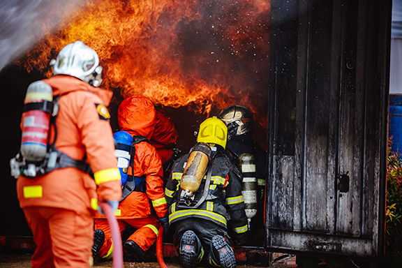 entrenamiento de brigadas contra incendios